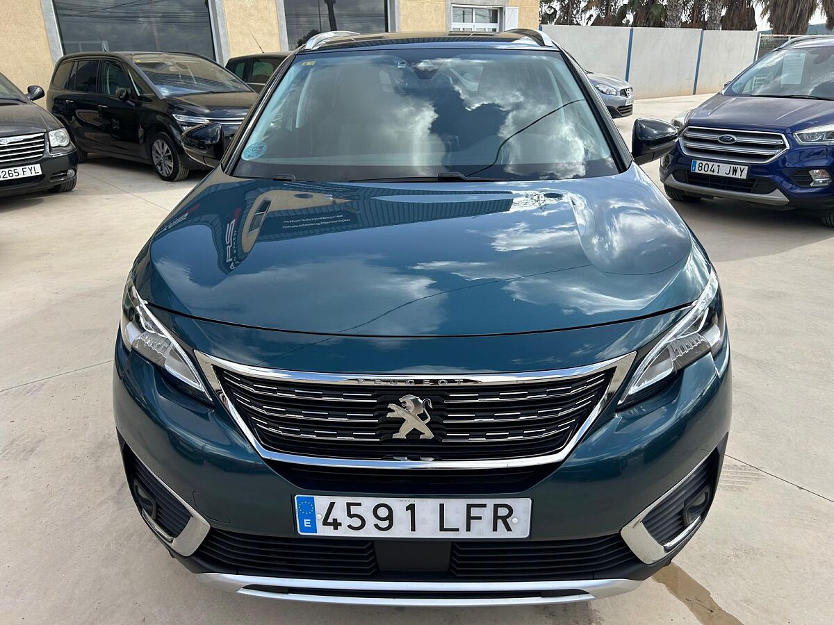 PEUGEOT 5008 ALLURE 1.2 E-THP AUTO SPANISH LHD IN SPAIN 56K 7 SEATS SUPERB 2020